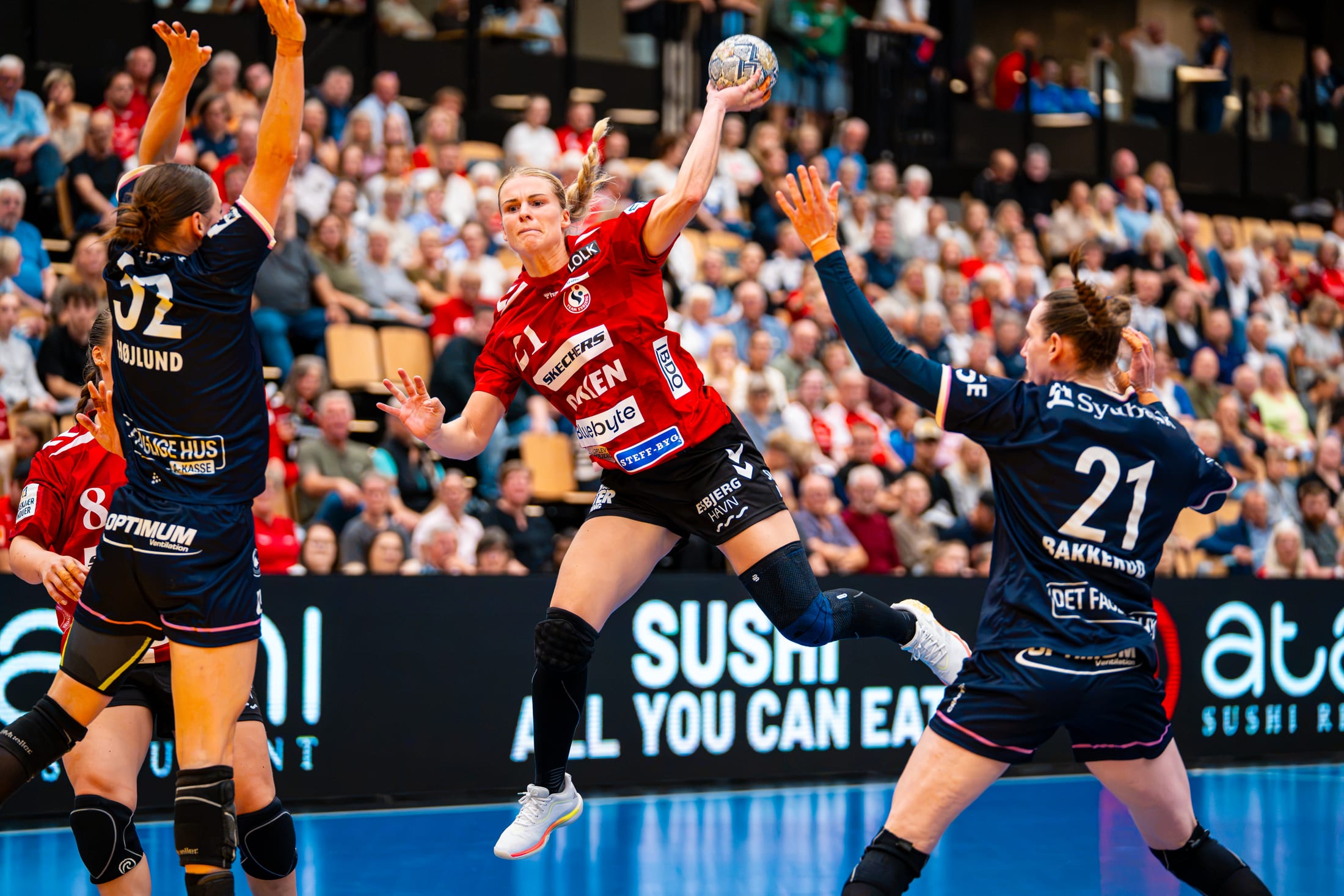 Hurtigt angreb langs sidelinjen, Bambuni Super Cup kvinder